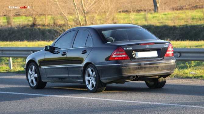 Mercedes Classe C 220 Cdi 143 Ch L Essai Et Les 55 Avis