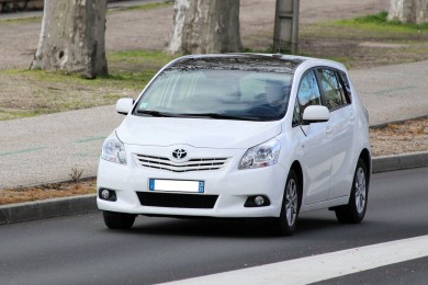 essai toyota corolla verso 177 #4