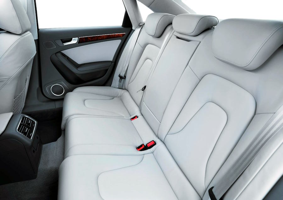 Bâche d'intérieur adaptée à Audi A4 Avant (B8) 2008-2015 housse de voiture  intérieur € 155
