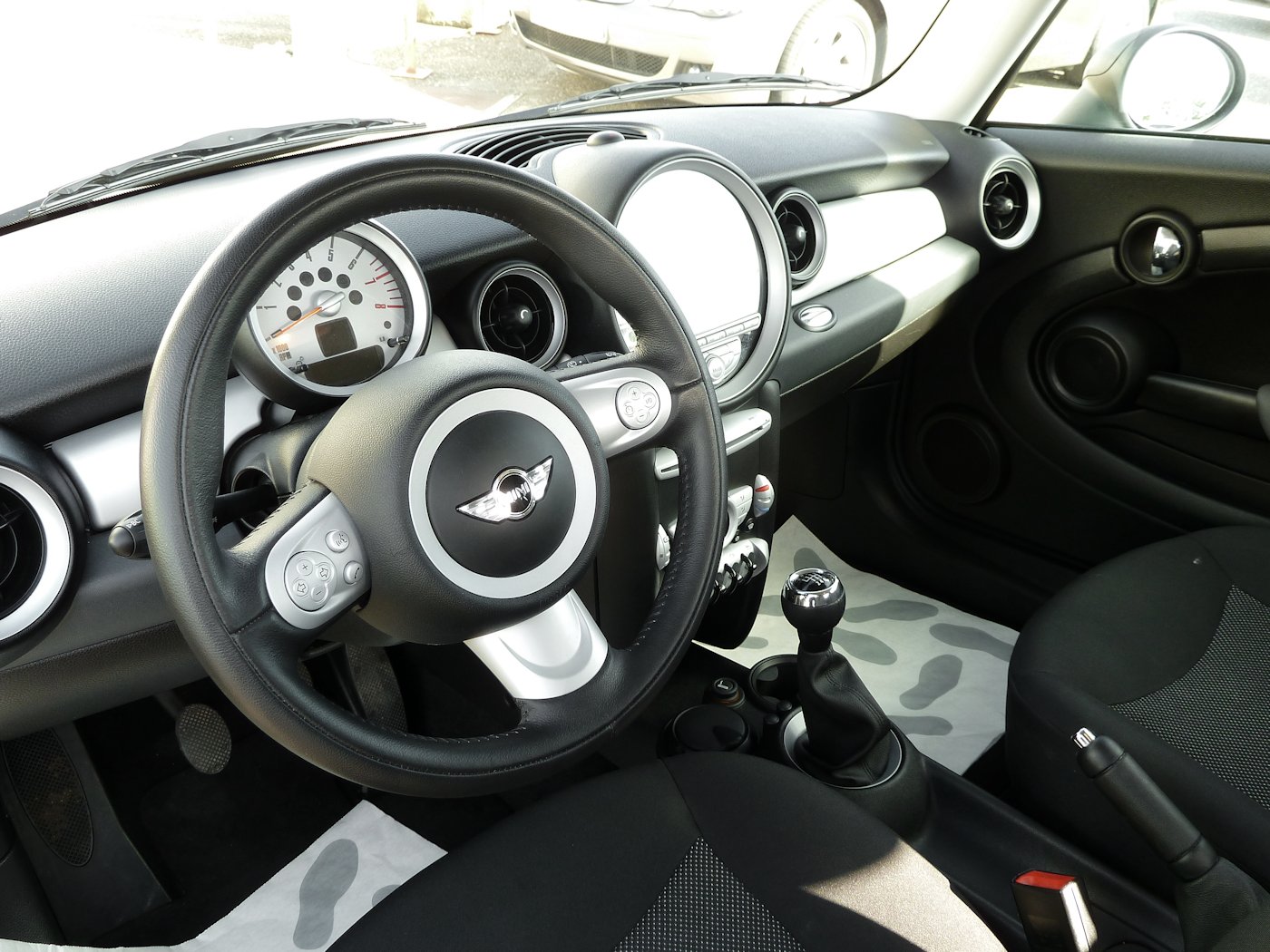 Quantité Huile Moteur Mini Cooper 1 6 Essence 120 Ch Essai de la Mini Mini (2006-2013) ainsi que les 242 avis