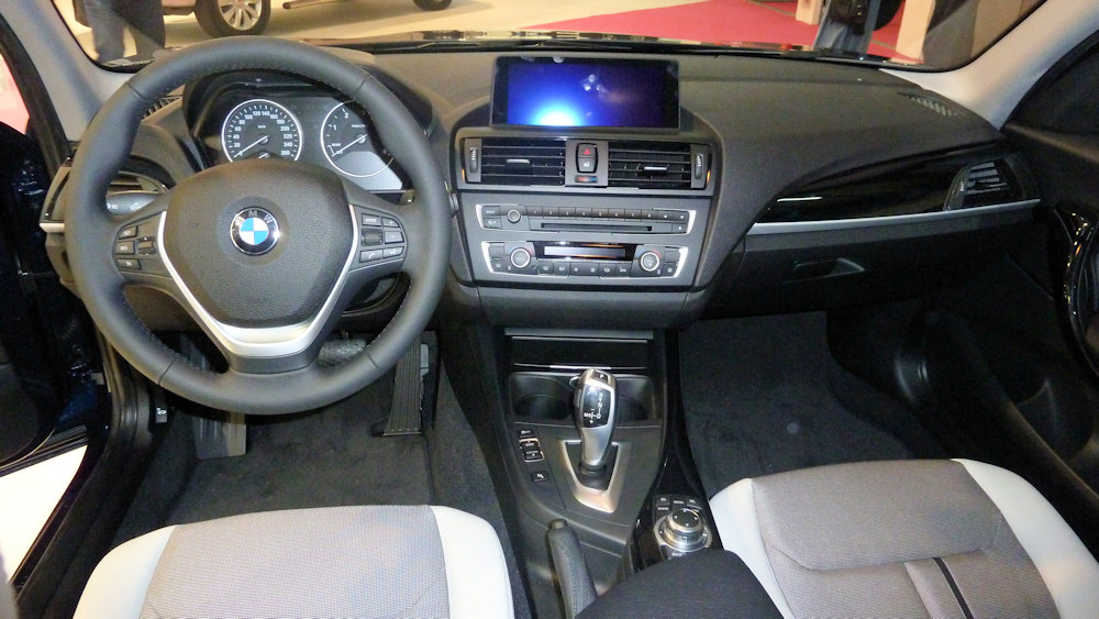 BMW Série 1 : restylage intérieur