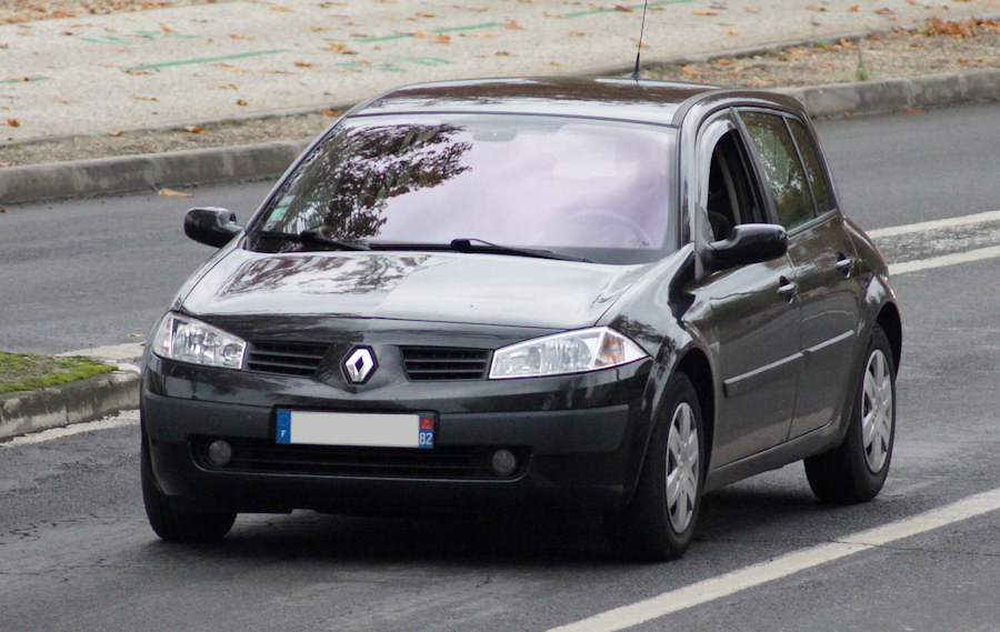Renault Megane 2 1.6 115 ch : L'essai et les 83 avis.