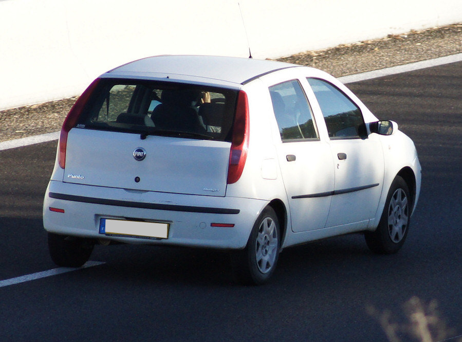 Fiat Punto 2 Occasion : bilan fiabilité, conseils, entretien, prix, pièces,  fiche technique