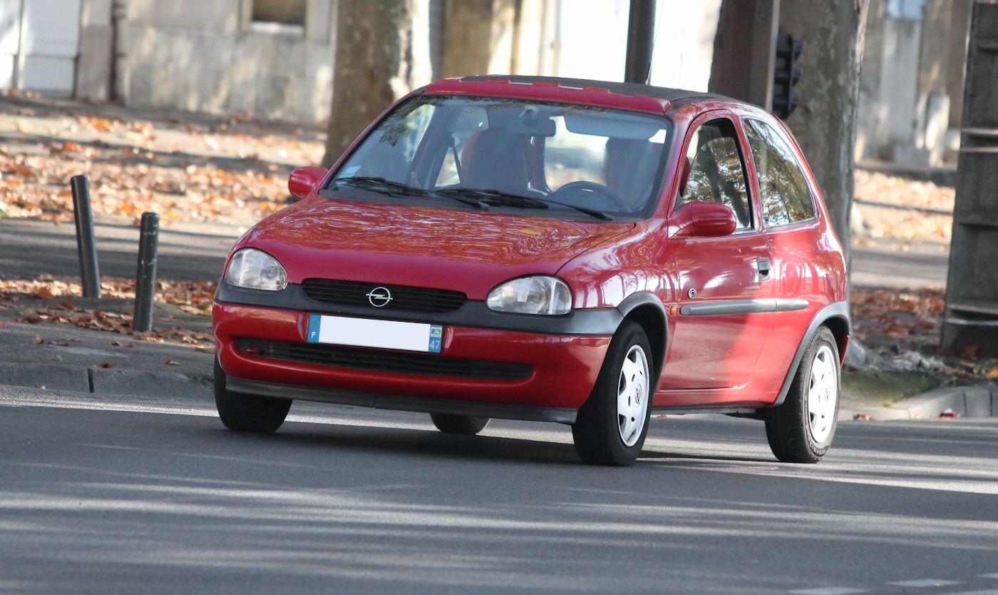 Avis Opel Corsa 1.0 12v 55 ch 140'000km,1999,trio3 1993 - 2000