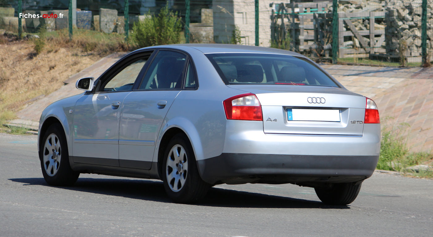 L'essai à 360 degrés de l' Audi A4 (2001-2007) ainsi que les 435 avis