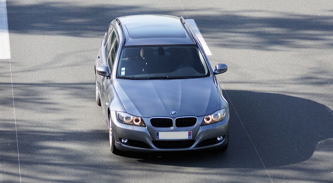 Avant/après : tout savoir sur le restylage de la BMW Série 3 E90
