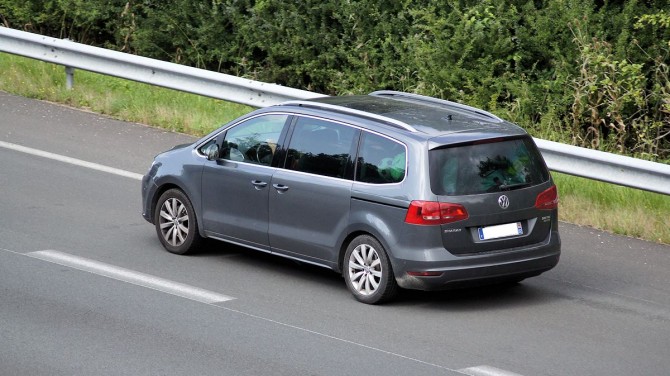 Volkswagen Sharan 2.0 TDI 150 ch : L'essai et les 6 avis.