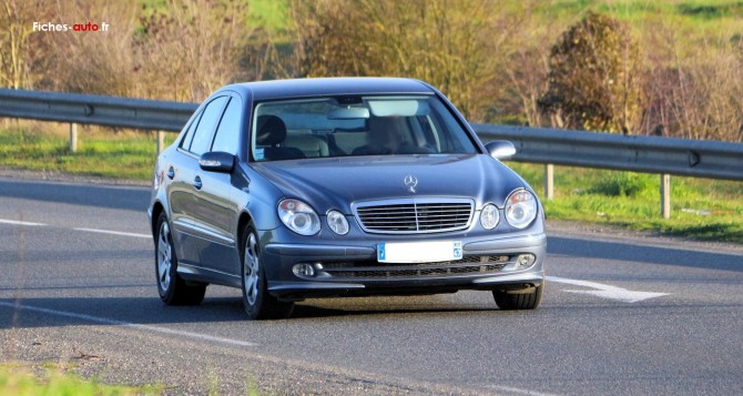 Mercedes Classe E 270 CDI 177 ch : L'essai et les 54 avis.