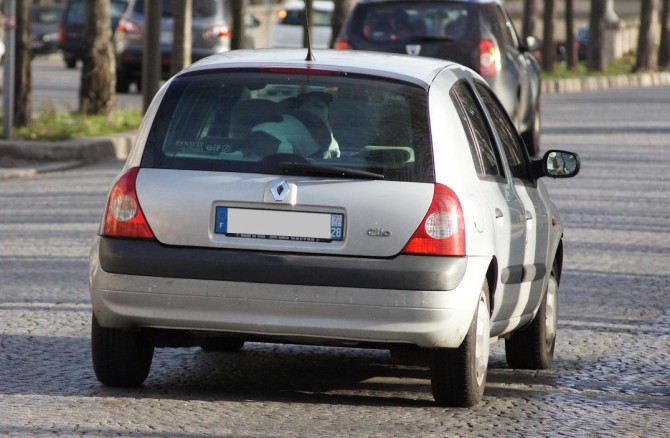 Renault Clio 2 1.9 dti 80 ch : L'essai et les 24 avis.